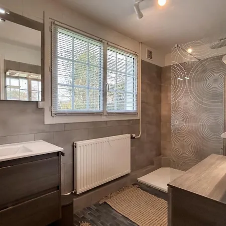 Charmante Longere - Havre De Paix Avec Jardin Et Cheminee *